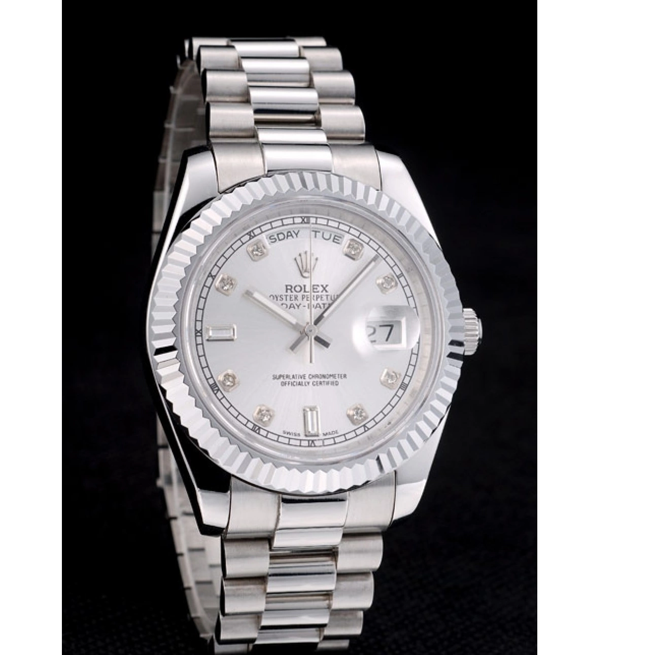 Aaa replica watch Rolex 41995 Dial Silver DayDate Ribbed Steel Bezel Stainless Swiss 0725